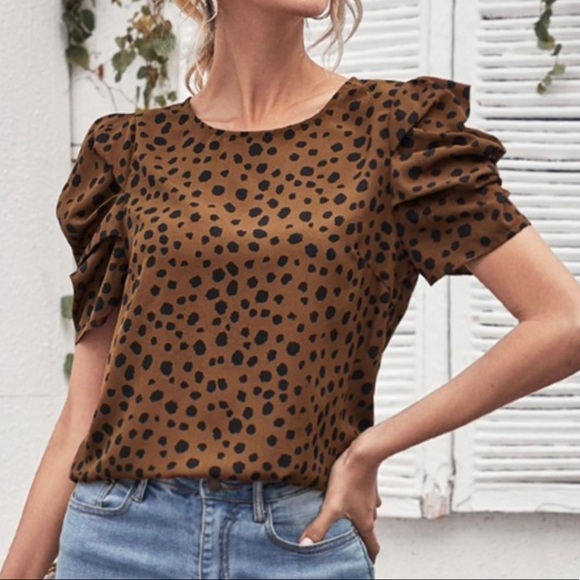 Tops - Tan camel black leopard print puff sleeve blouse